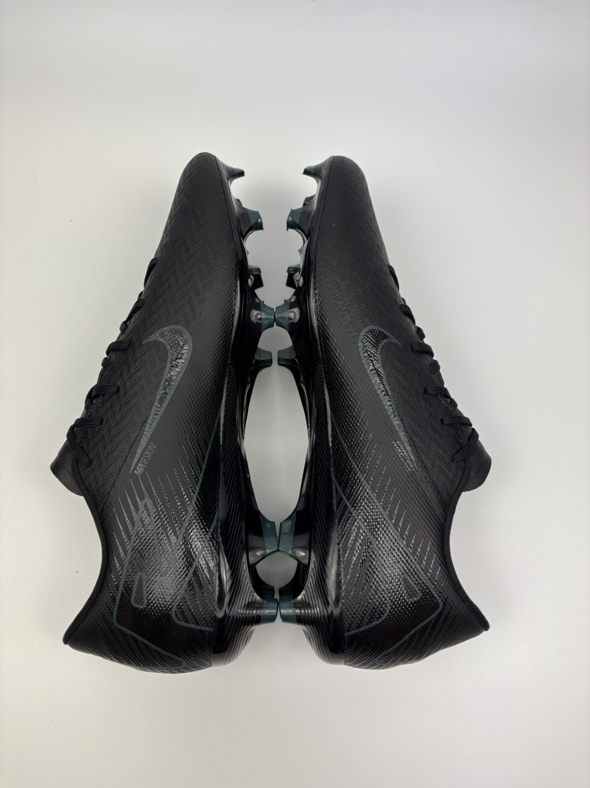 Nike Mercurial Vapor 16 Academy FG, 42.5 - 27cm - obrazek 3