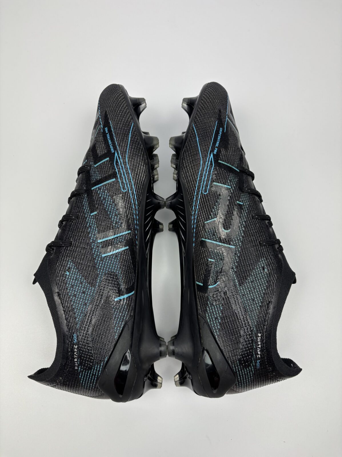 Puma Ultra 5 Ultimate FG, 44 - 28.5cm - obrazek 3