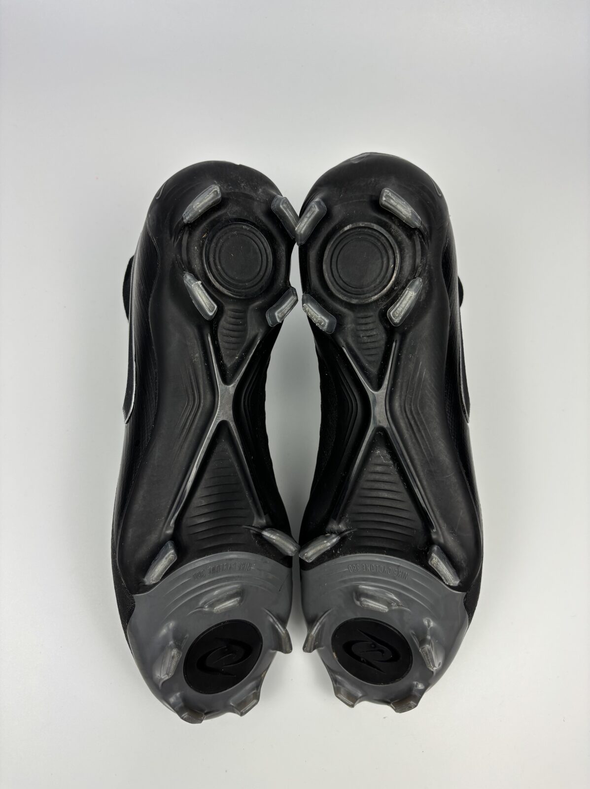 Nike Phantom Luna II Pro FG, 44.5 - 28.5cm - obrazek 5