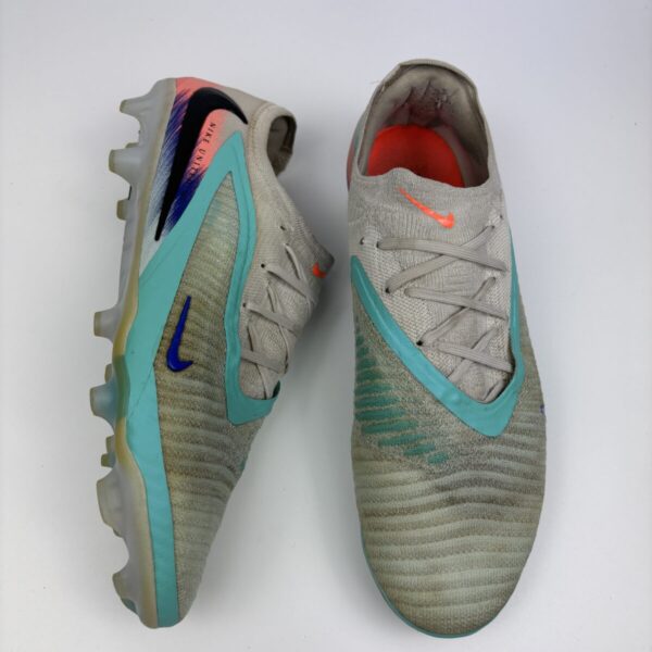 Nike Phantom 6 Low Elite FG, 44 - 28cm